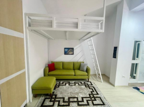 Comfy Studio APT close to Lake Park